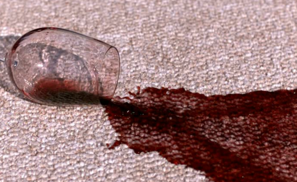 Common Stains and Spills in the Office and How to Clean them