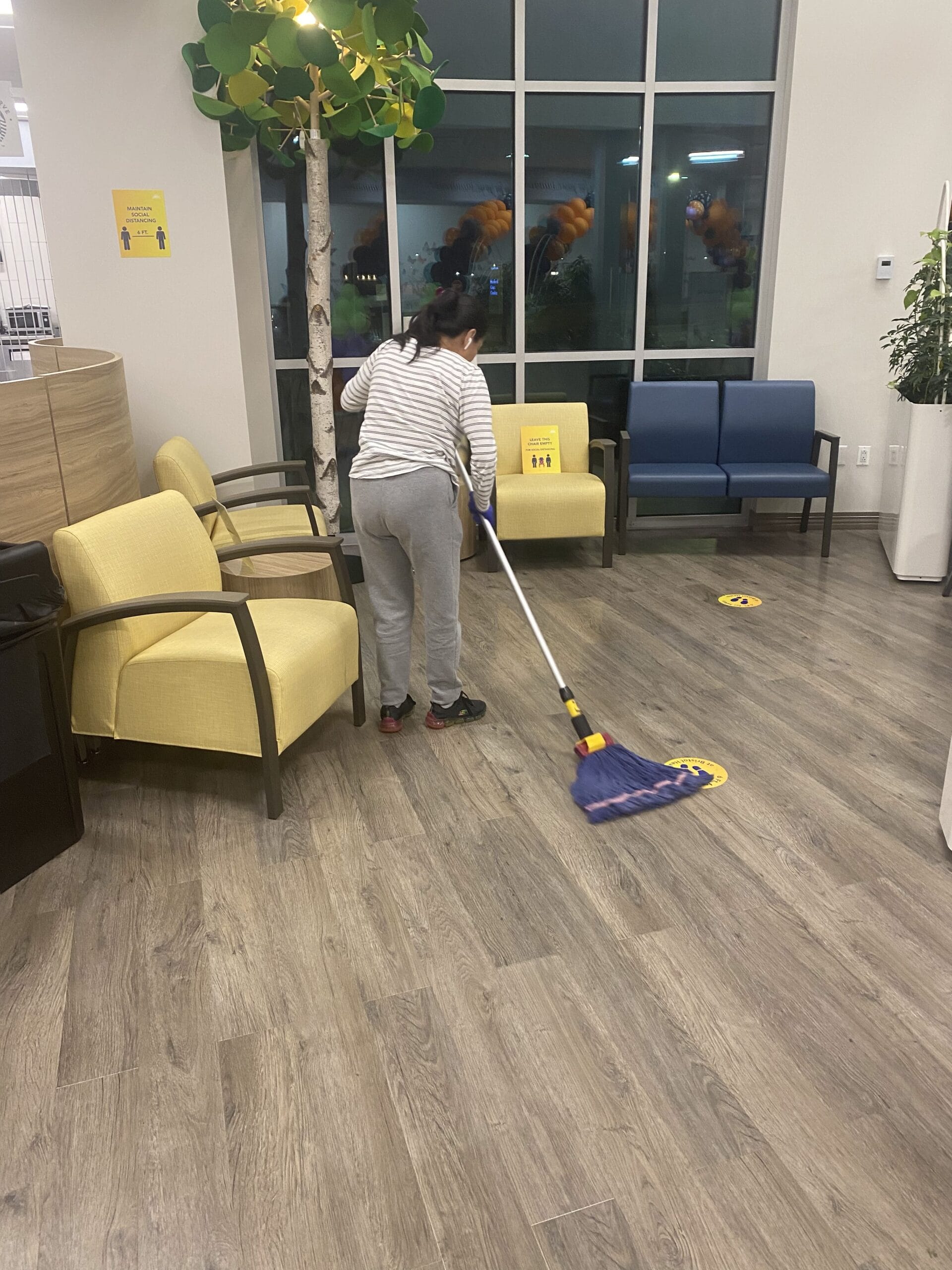 office cleaning by burgos