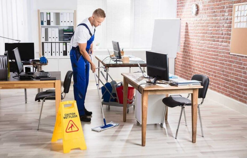 Office Cleaning Services in Hartford