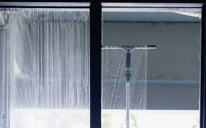 From Traditional to Modern The Evolution of Window Cleaning Techniques