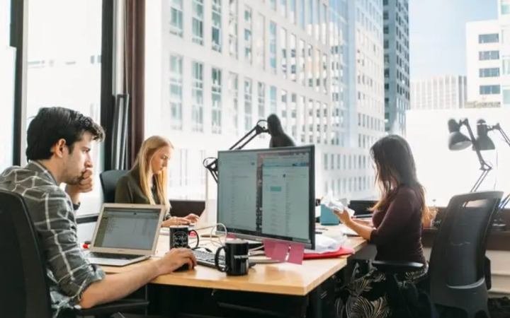 Keeping Your Office Desk Workable
