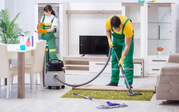 Understanding the Ideal Cleaning Service: Maid vs Commercial Cleaning Services